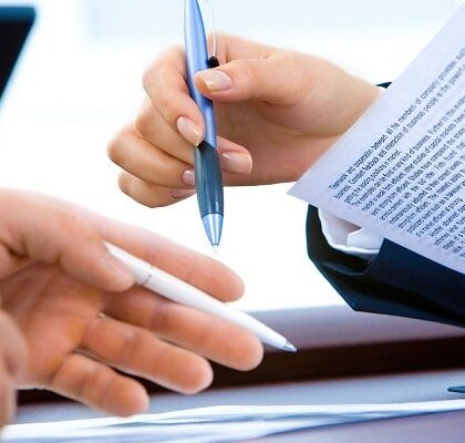 CONFECCIÓN DE DOCUMENTOS LEGALES